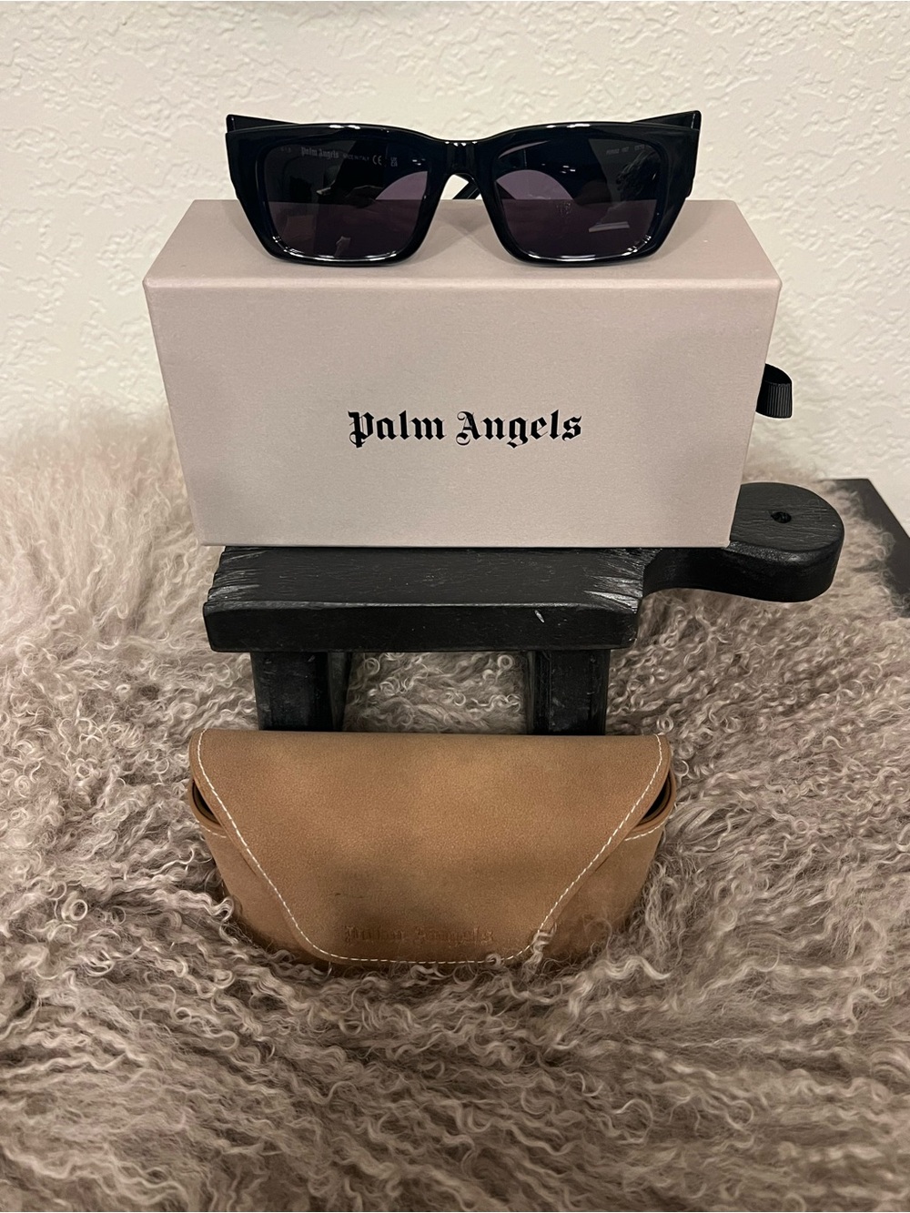 Palm Angels Black Rectangular Logo Sunglasses with White Script - Picture 5 of 7